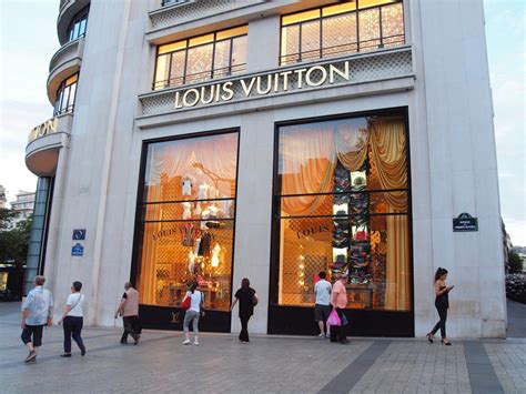 how to buy a louis vuitton bag in paris|louis vuitton paris store website.